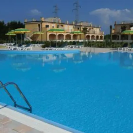 Pizzo Club 16g Hébergement de vacances